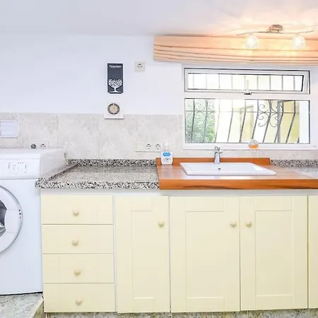 Vinas With Beautiful View Villa